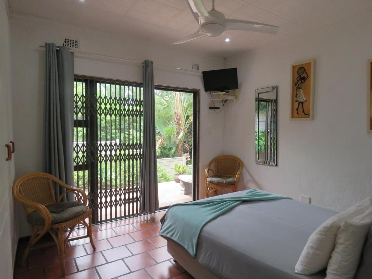 Beachcomber Bay Guest House In South Africa Margate Exteriör bild
